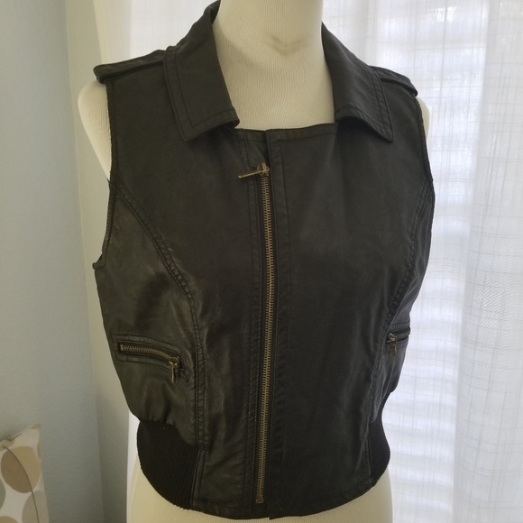 Moto sleeveless jacket - Picture 1 of 4